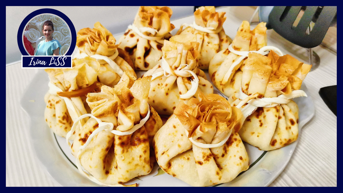Мешочки из блинов с икрой