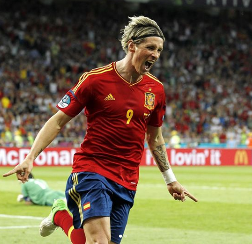 Звезда футбола в своё время наводила ужас на многих защитников мира