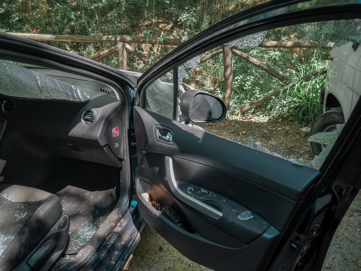  Ограбление Peugeot 308 в Италии