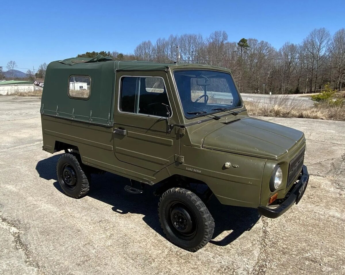 Я был удивлен, увидев там эту машину 