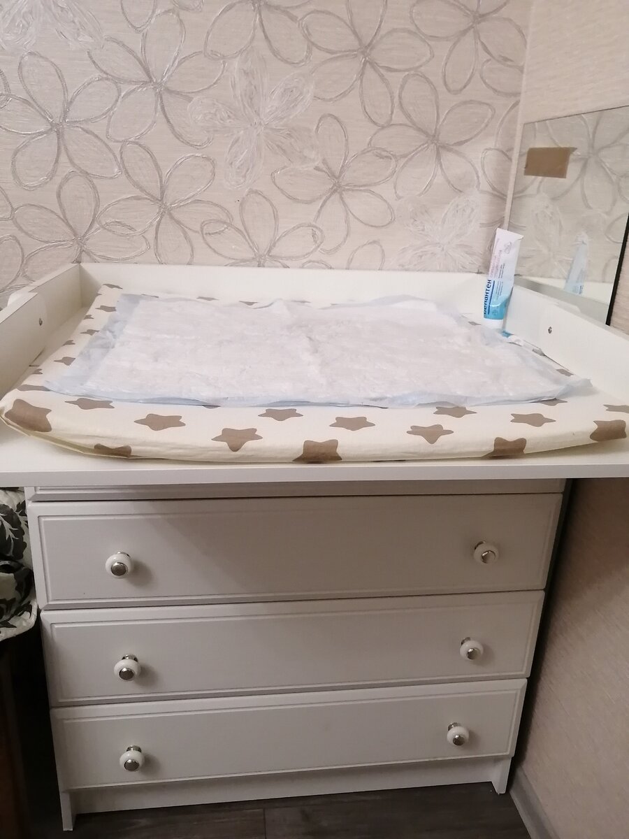 (дочкин комод) 