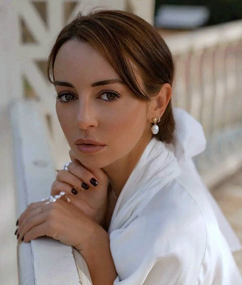 Красивая и успешная 35-летняя актриса Анжелика Каширина – карьера и ...