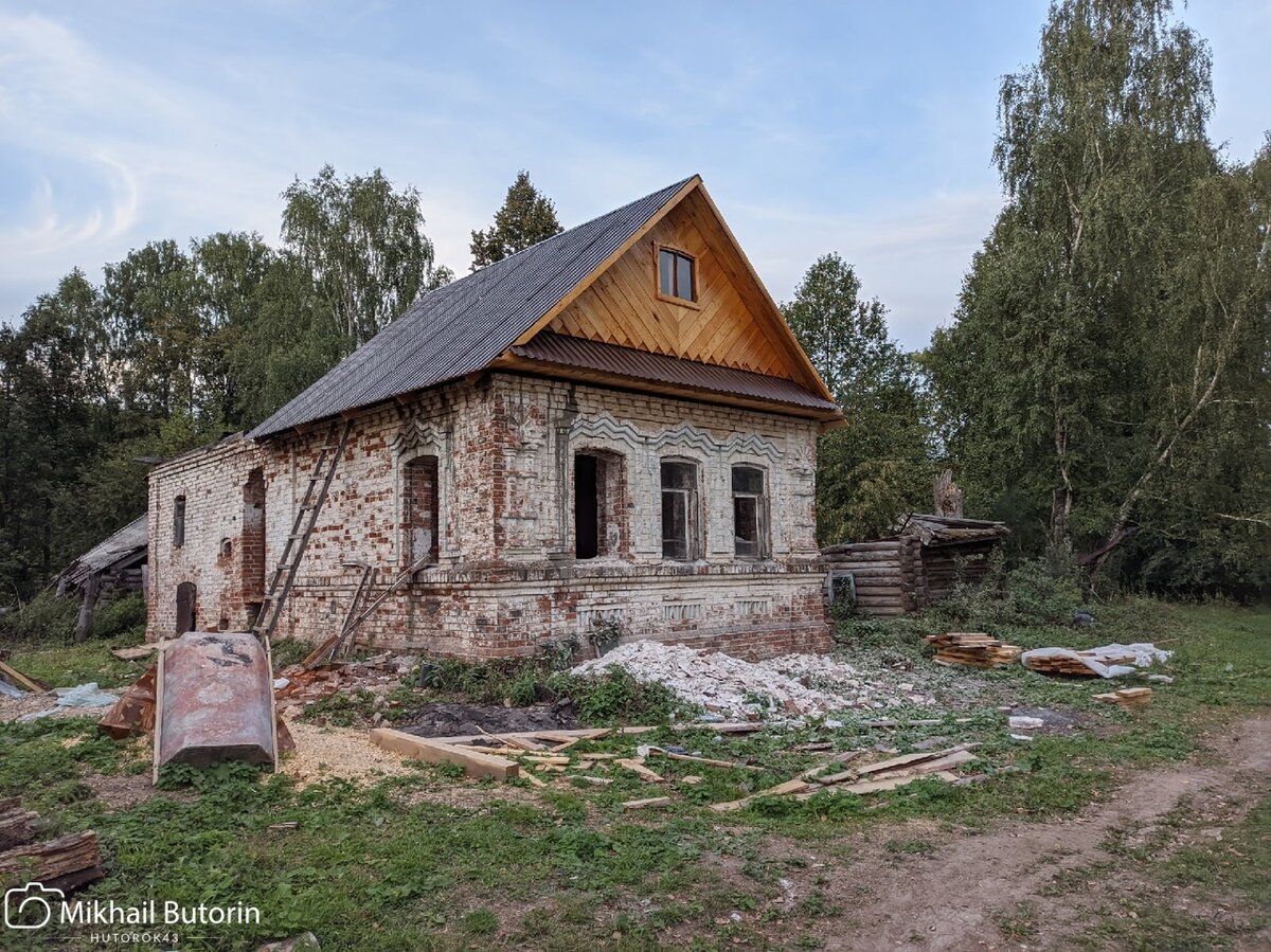 Старинный дом прадеда в деревне превратился в каземат | Вятский Хутор | Дзен