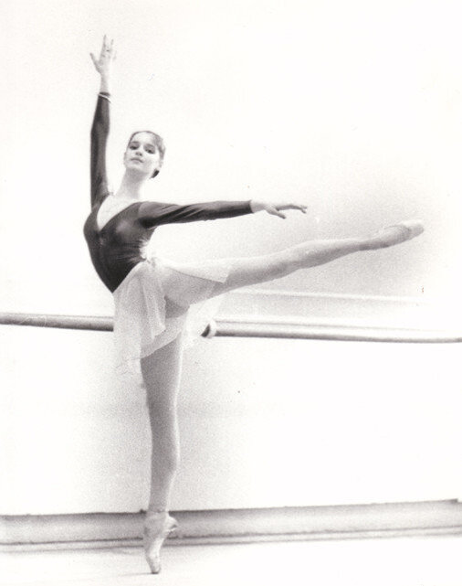 Вот так Анастасия выглядела в первые годы своей работы в Мариинском театре. Фото из открытых  источников.