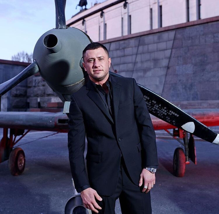 Павел Прилучный 2021