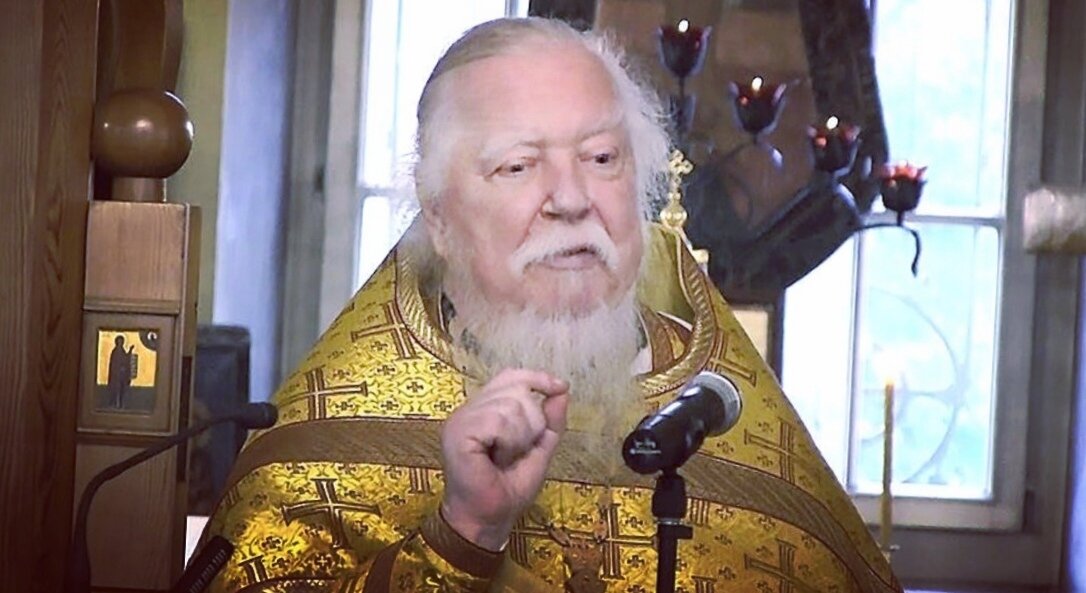 Димитрий Смирнов (07.03.1951 — 21.10.2020 гг.) — протоиерей, церковный и общественный деятель, проповедник, миссионер. 