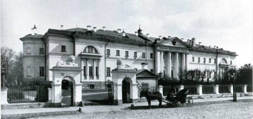 Павловский госпиталь, Москва. Источник: https://felicina.ru