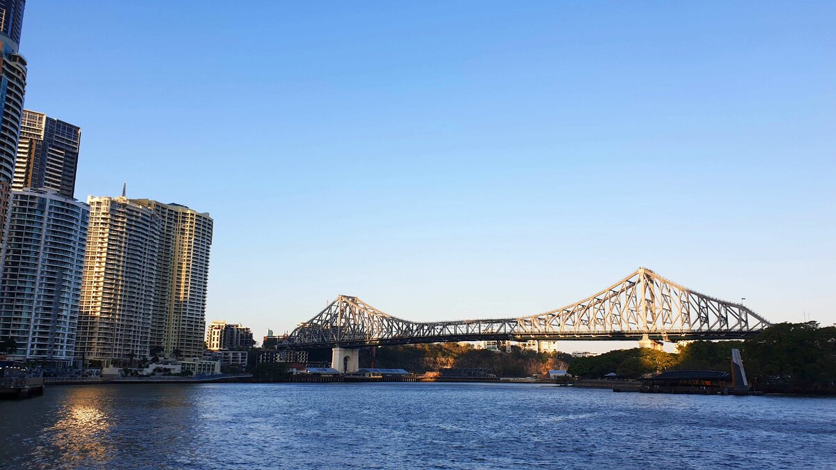 мост Стори Бридж через реку Брисбен