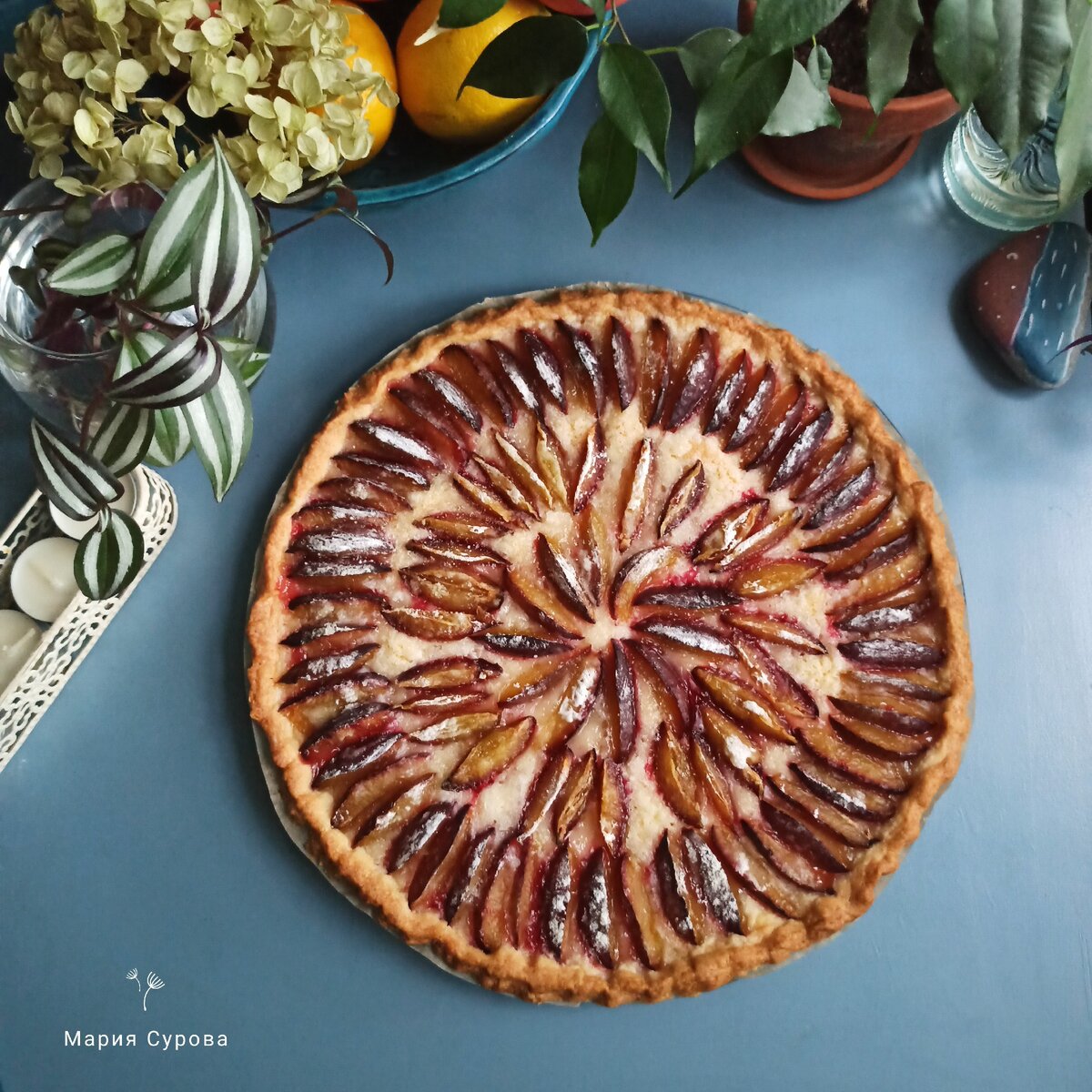 Песочный пирог со сливами.