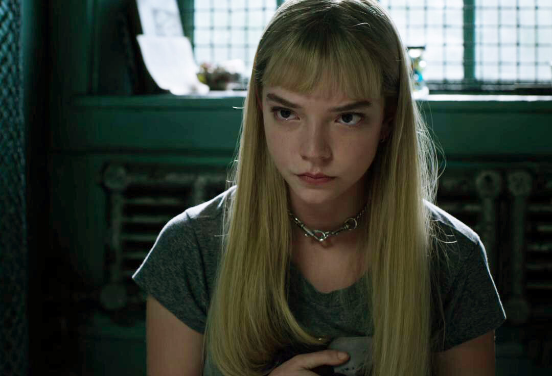 Аня Тейлор-Джой в роли Мэджик