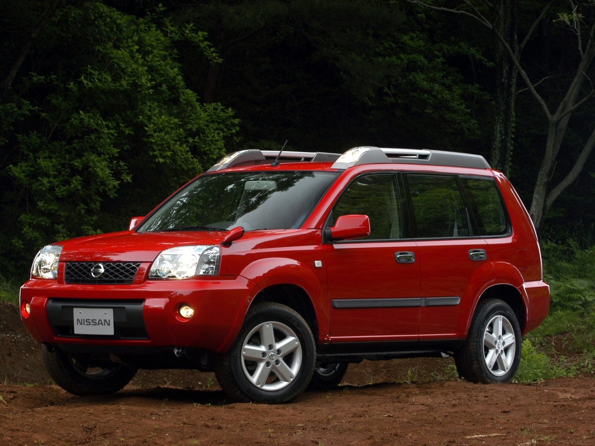 Nissan x Trail 2013 красный