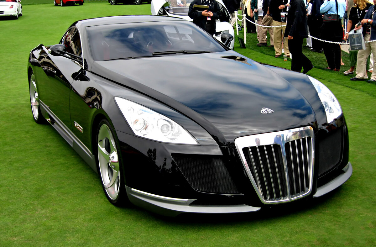 Поистине шикарный автомобиль, созданный в 2005 году, который был создан не для закрытых показов, а для реальной работы. Изначально автомобиль был изготовлен для проверки покрышек производителем шин Fuldo. Для развития хорошей скорости автомобиль оснастили отличным кузовом и мотором V12. 1 мая 2005 года в Италии немецкий гонщик К.Людвиг разогнал данную модель до 351,45 км/ч. Автомобиль был продан в единственном экземпляре за 8 000 000$. Так же была информация о том, что машину приобрел британский рэпер Брайан Уильямс за указанную ранее сумму.