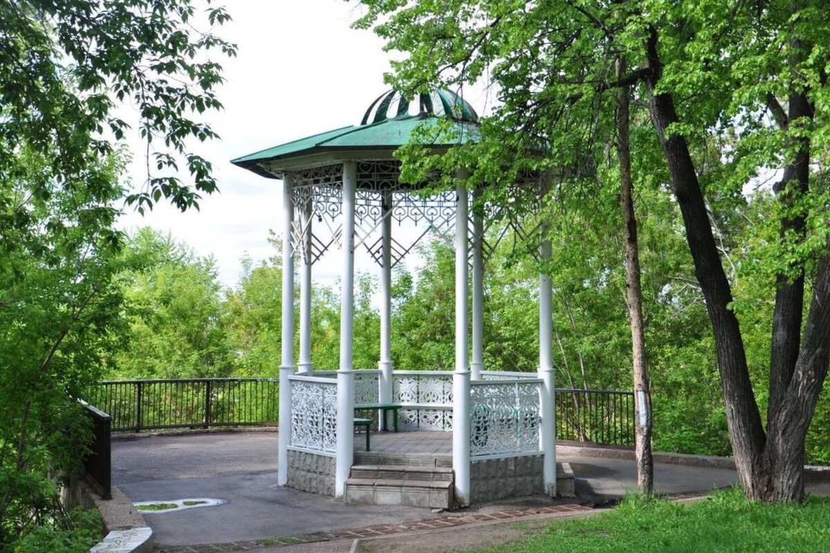 Сад имени Салавата Юлаева