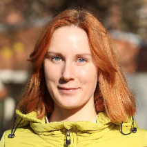 Яска Кира - психолог пансионата для пожилых "Идиллия"