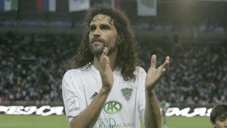 Эктору Бракамонте — 42 года