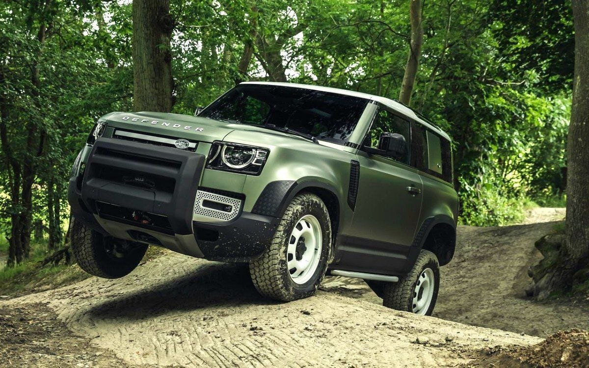 Land Rover Defender