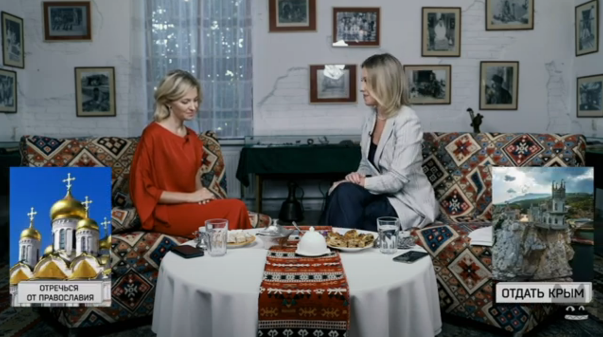 - Отдать Крым или отречься от православия. Суперигра Ксении Собчак на своём-ютуб канале
