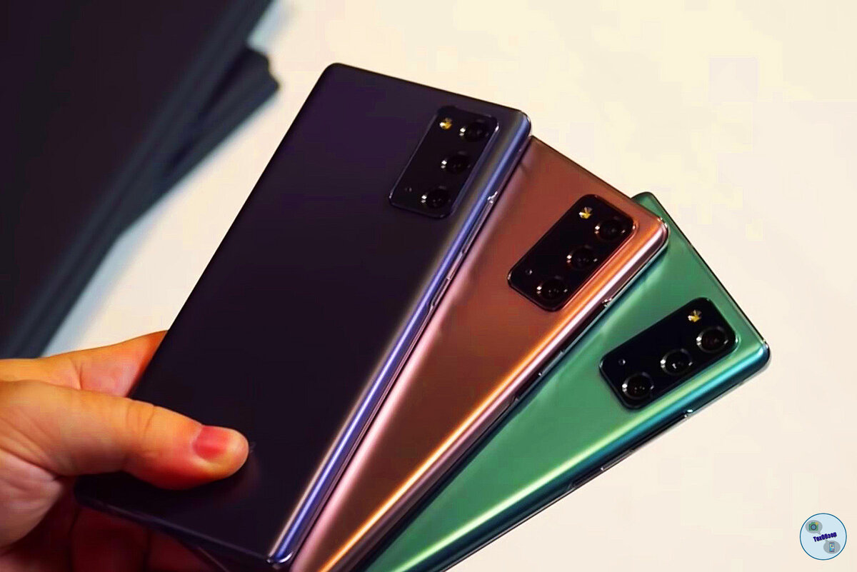 Смартфон Samsung Galaxy Note 20