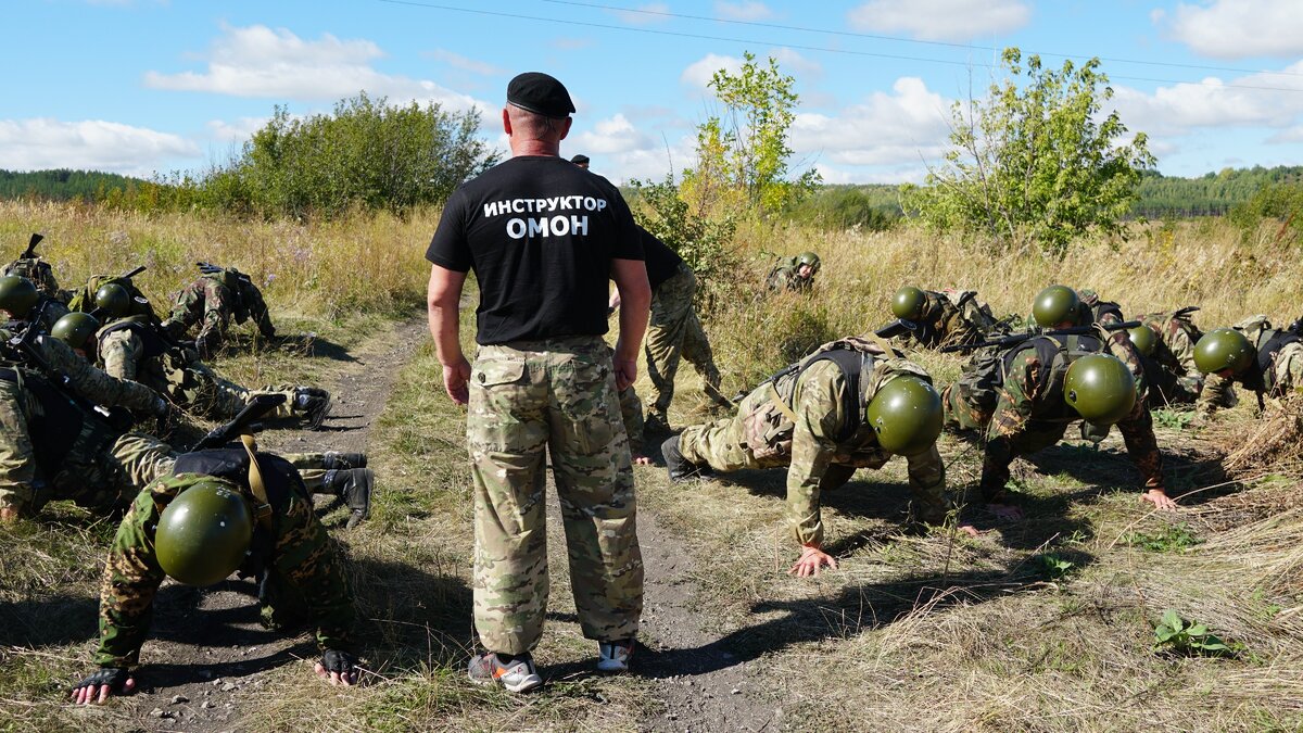 Бойцы ОМОН Росгвардии по Ульяновской области прошли испытания на ...