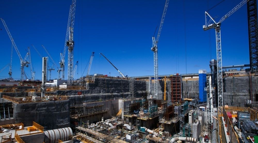 Краны вокруг так называемой "ловушки активной зоны". Люк МакГрегор (Luke MacGregor)