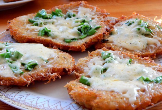 Картофельные драники с грибами и сыром - Пошаговый рецепт с фото. Вторые блюда. Блюда из овощей