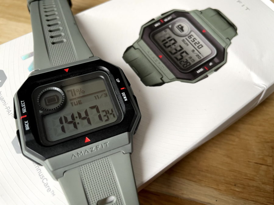 Умные часы за 3 тысячи рублей маскируются под обычные. Обзор Amazfit Neo0