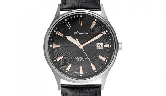 Обычно самым распространенных материалов для корпусов часов средней ценовой категории является нержавеющая сталь. Однако титан продолжает набирать обороты и оказывается очень востребованным.-6