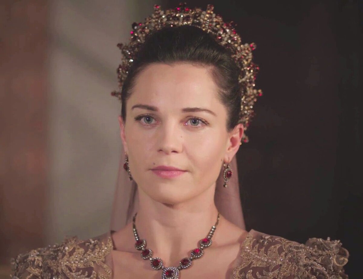 Хандан-султан. Кадр из сериала "Империя Кёсем".