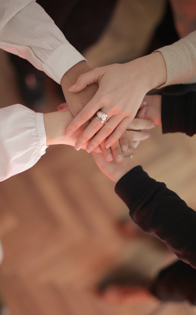 https://www.pexels.com/ru-ru/photo/3830752/
