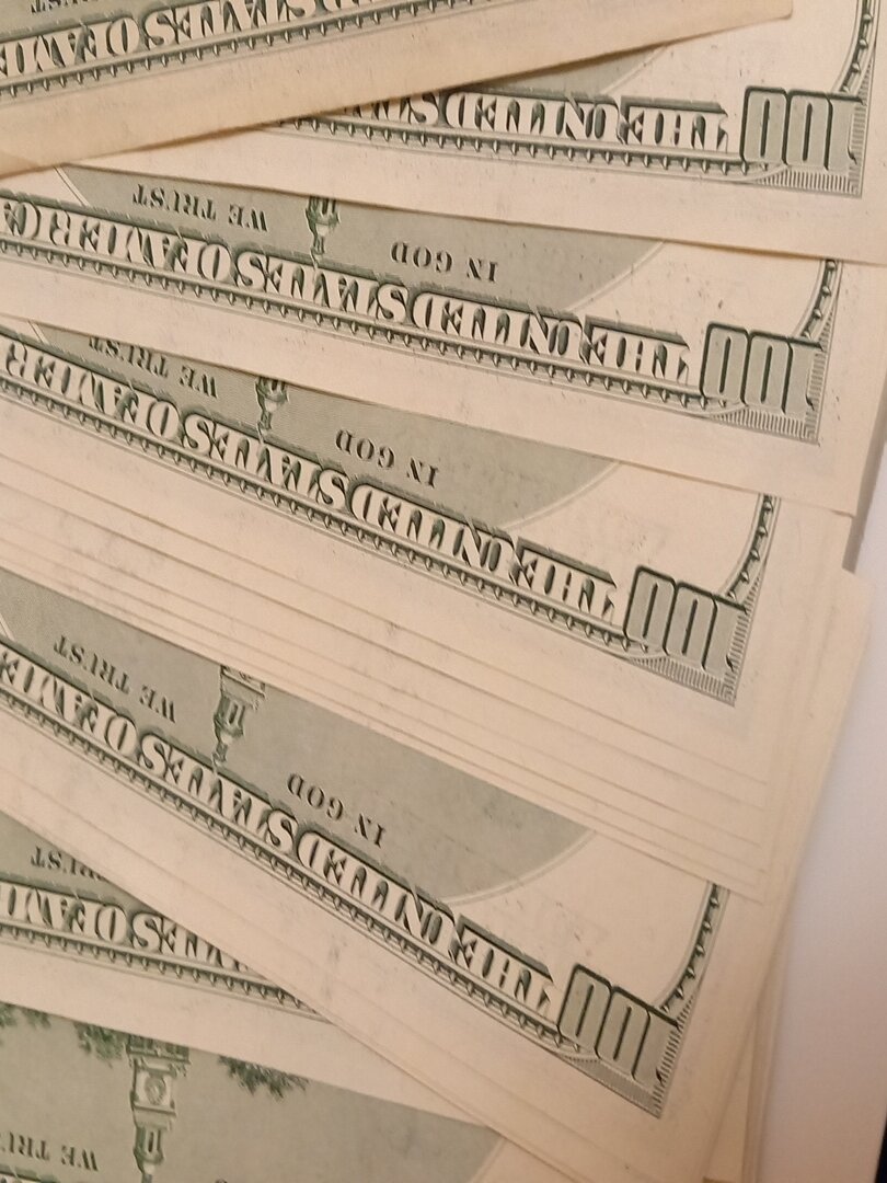 Деньги. Моя фотография.