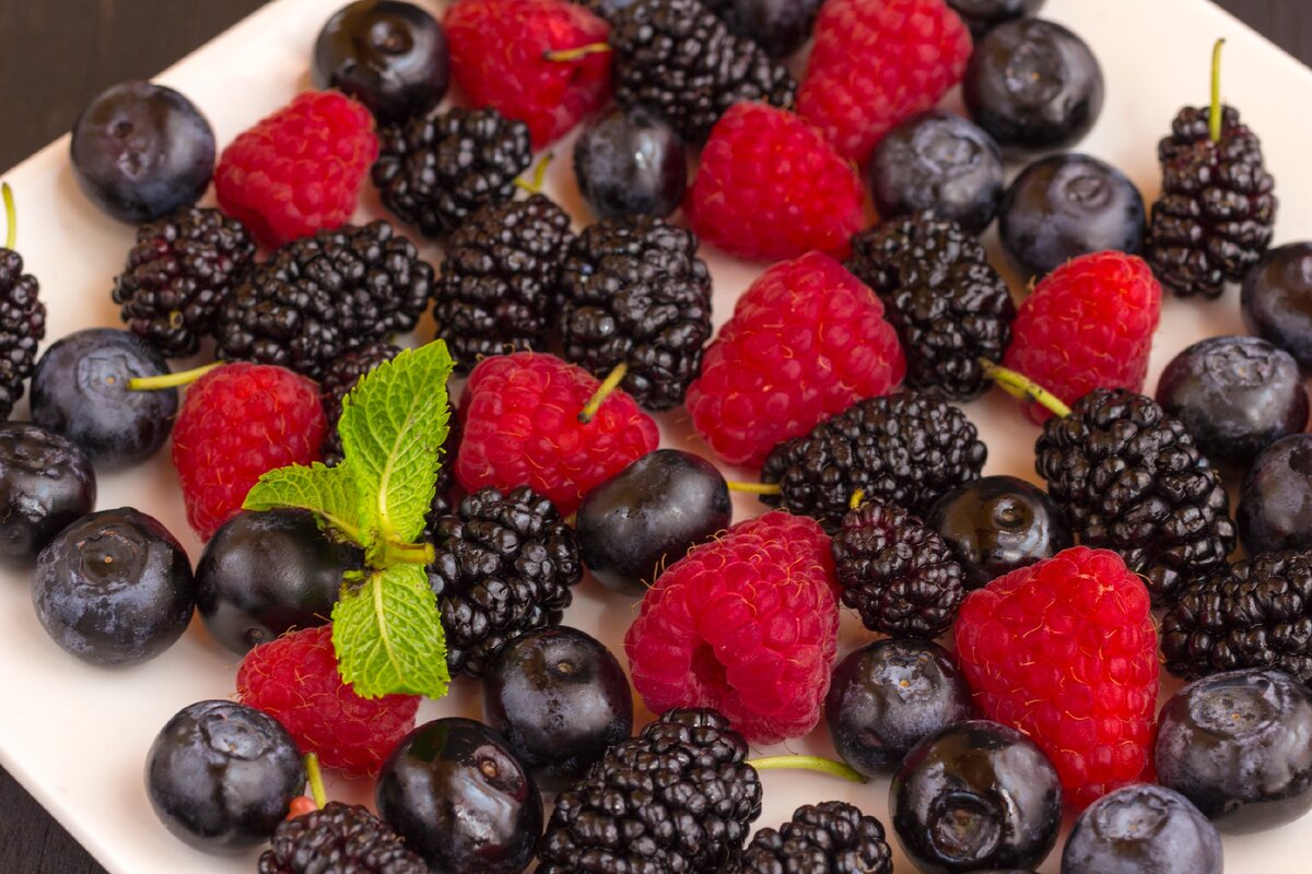 Ягоды символизируют несчастье.