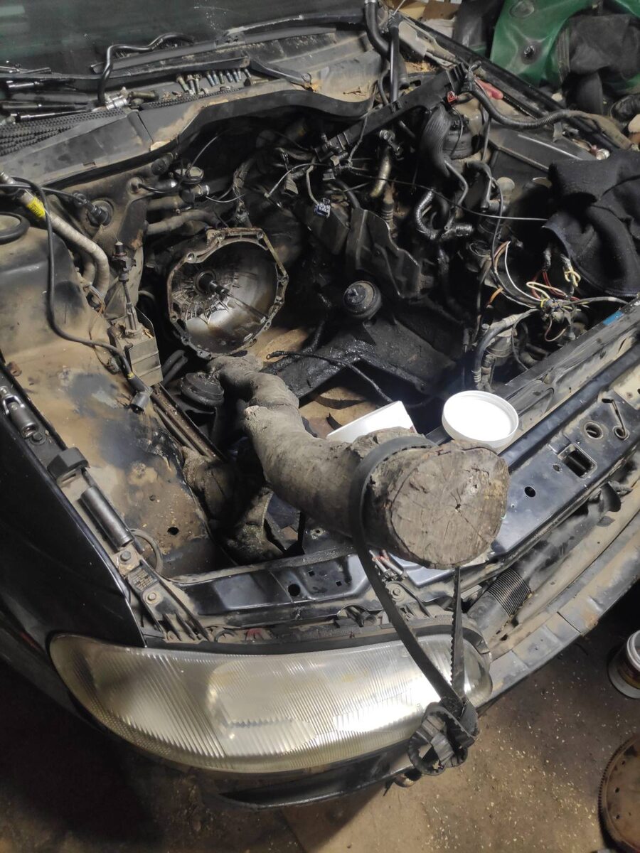  Держатель коробки 