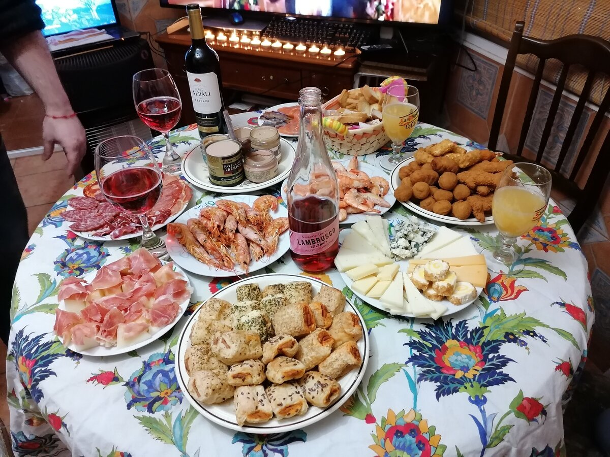 Наш скромный Новогодний стол