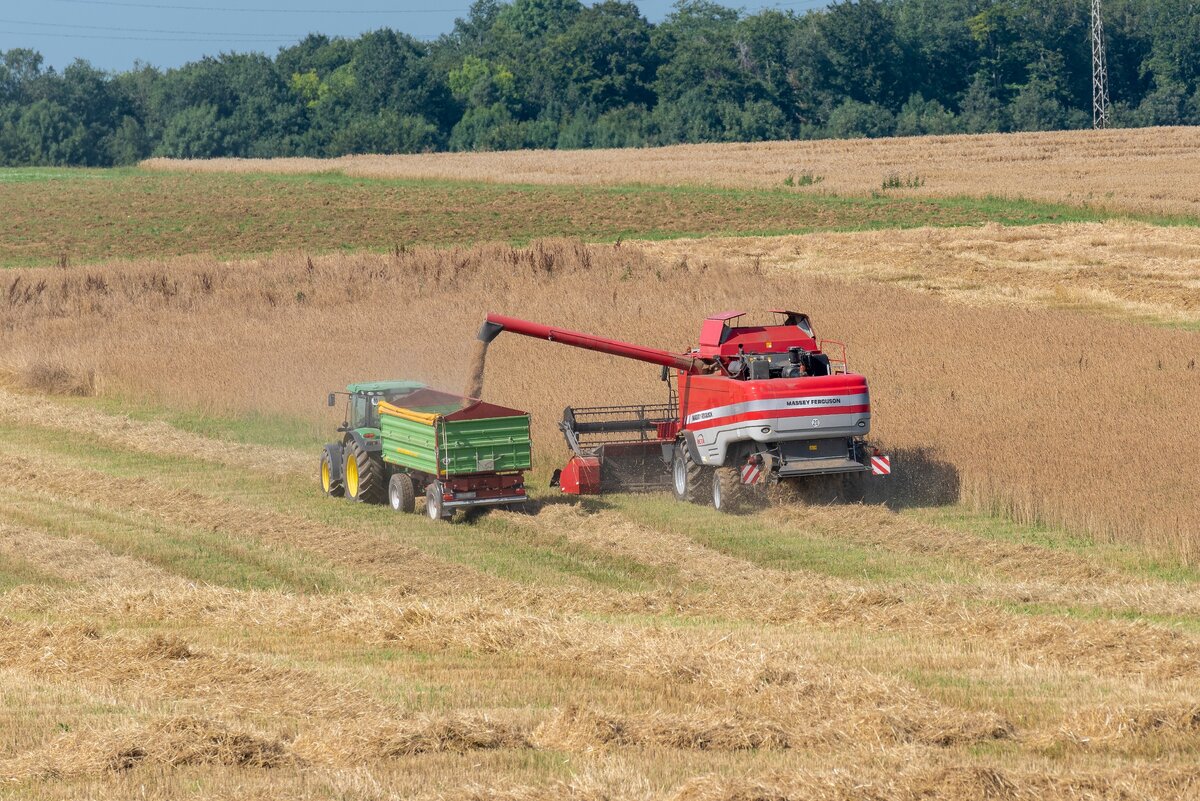 Massey Ferguson 7270, John Deere, Strautmann