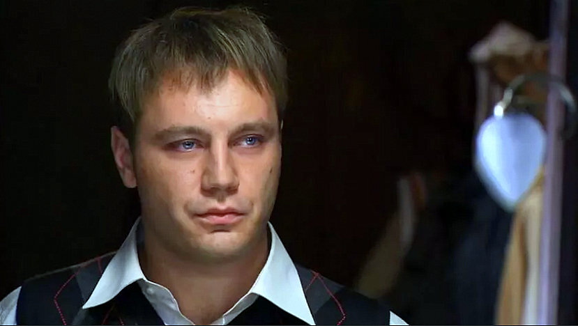 Дмитрий суржиков биография личная жизнь Прекрасный актёр и шикарный мужчина Дмитрий Суржиков - неудачный брак с известно