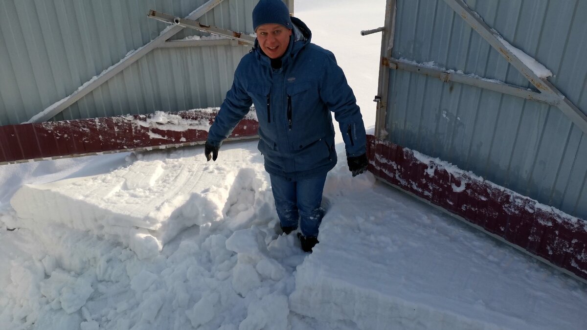 Открылись без чистки снега!
