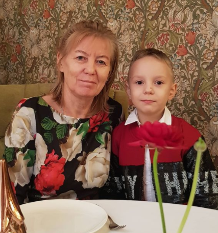 сын с моей мамой