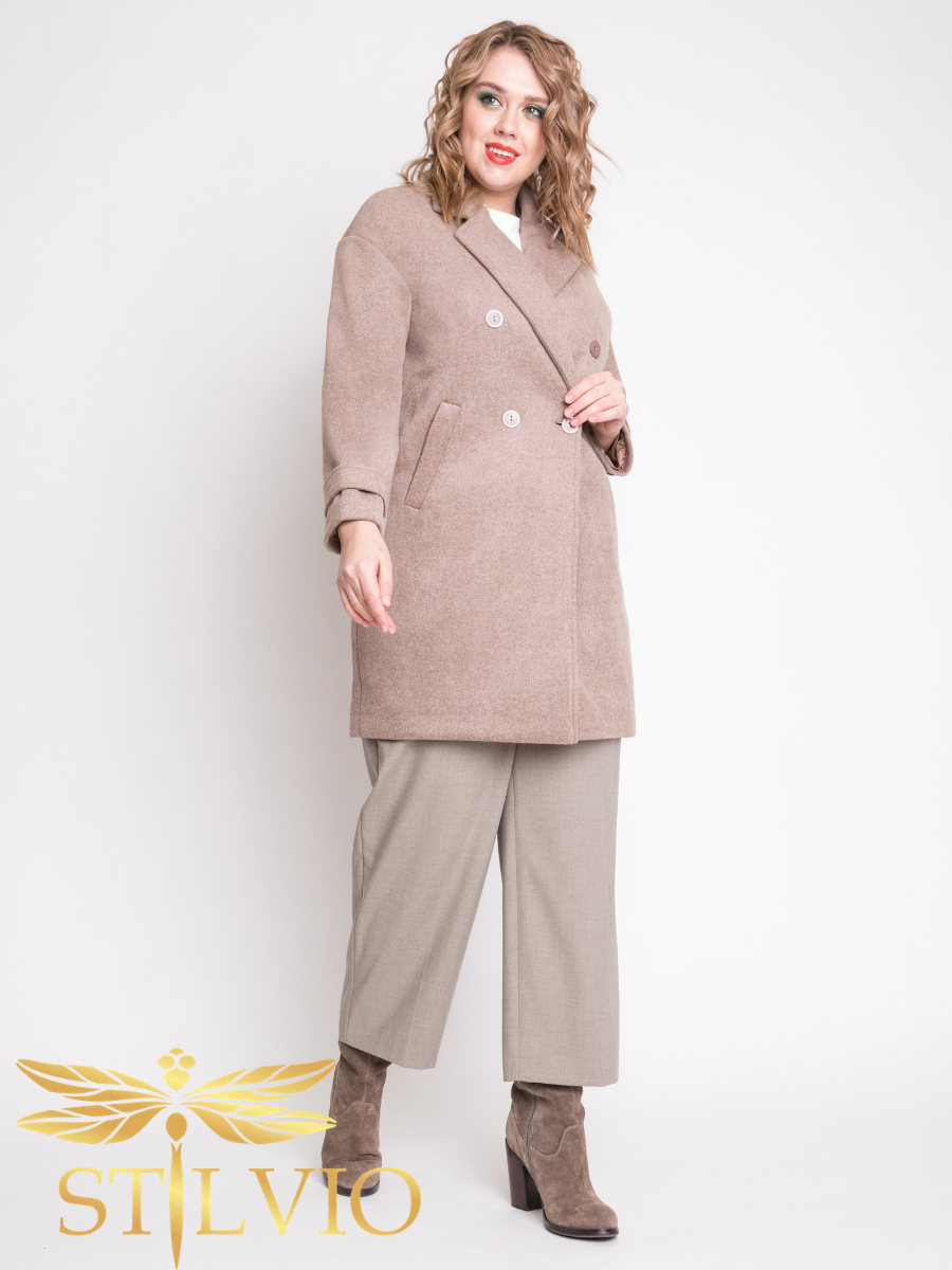Демисезонное пальто plus size