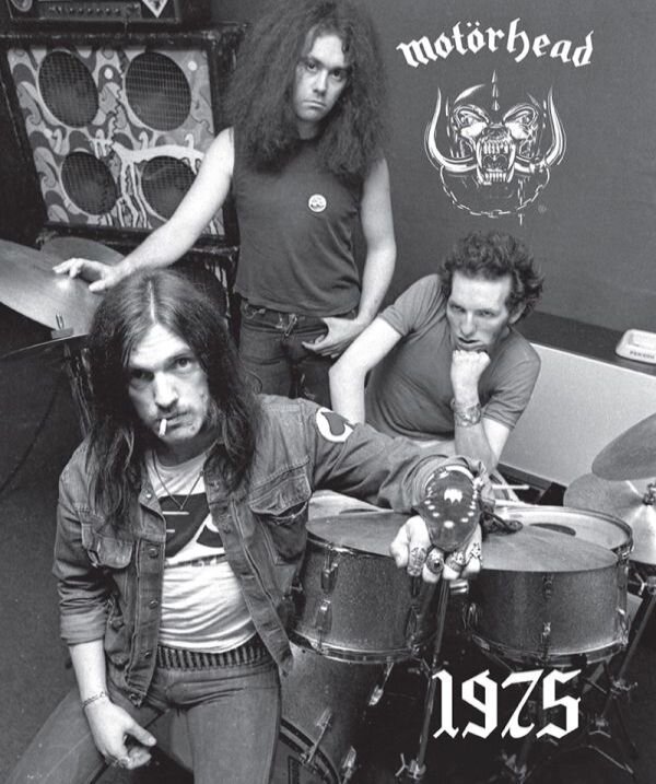 Самый первый состав "Motorhead". Слева - гитарист Ларри Уоллис, справа - барабанщик Лукас Фокс