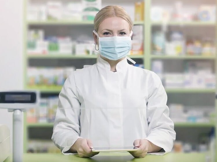 Первостольник в аптеке - не просто продавец.