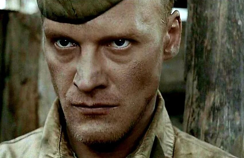 Российский телесериал "Штрафбат" 2004 года.