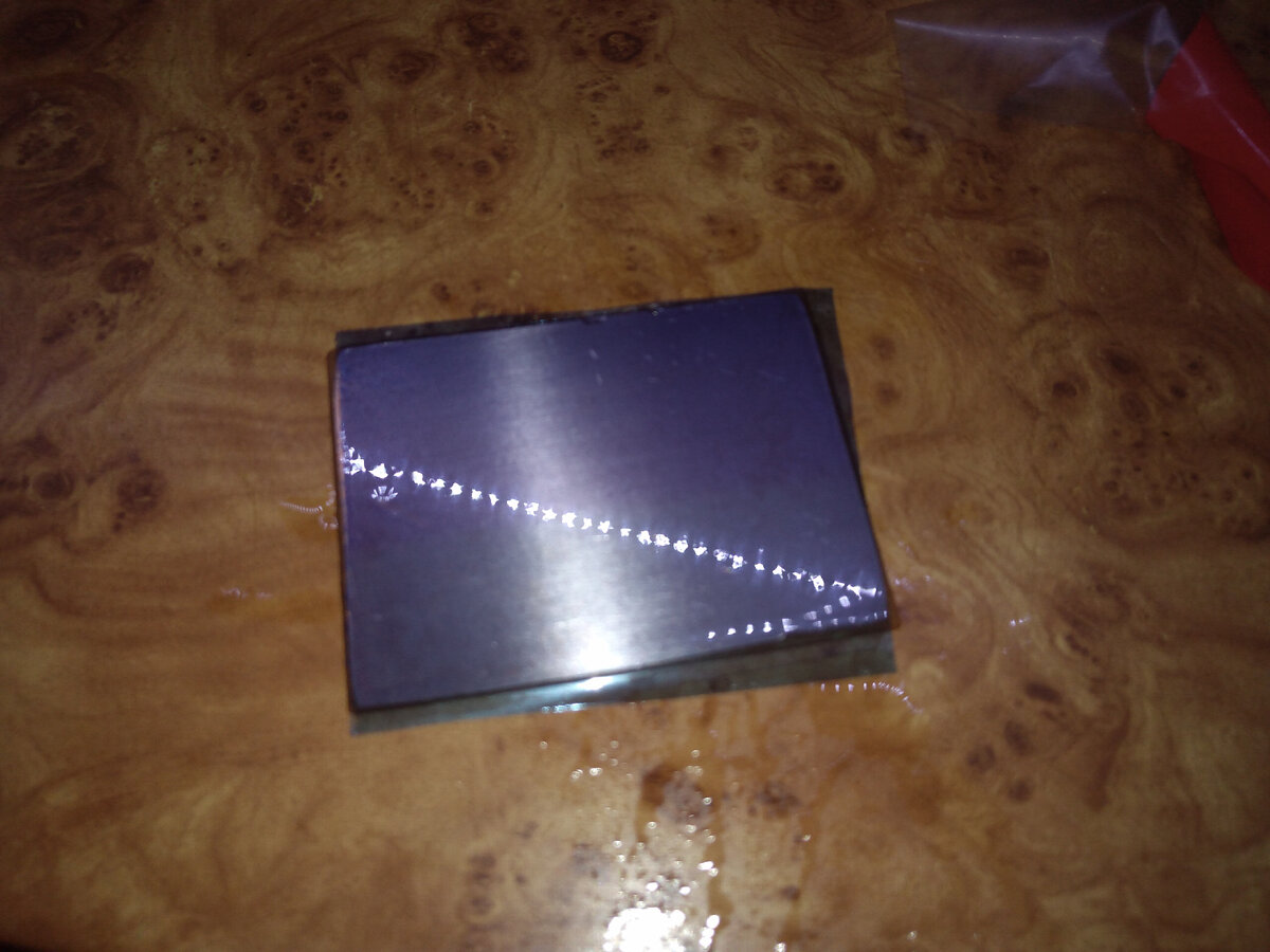 Как то вот так после вытаскивание из ванночки с водой выглядит