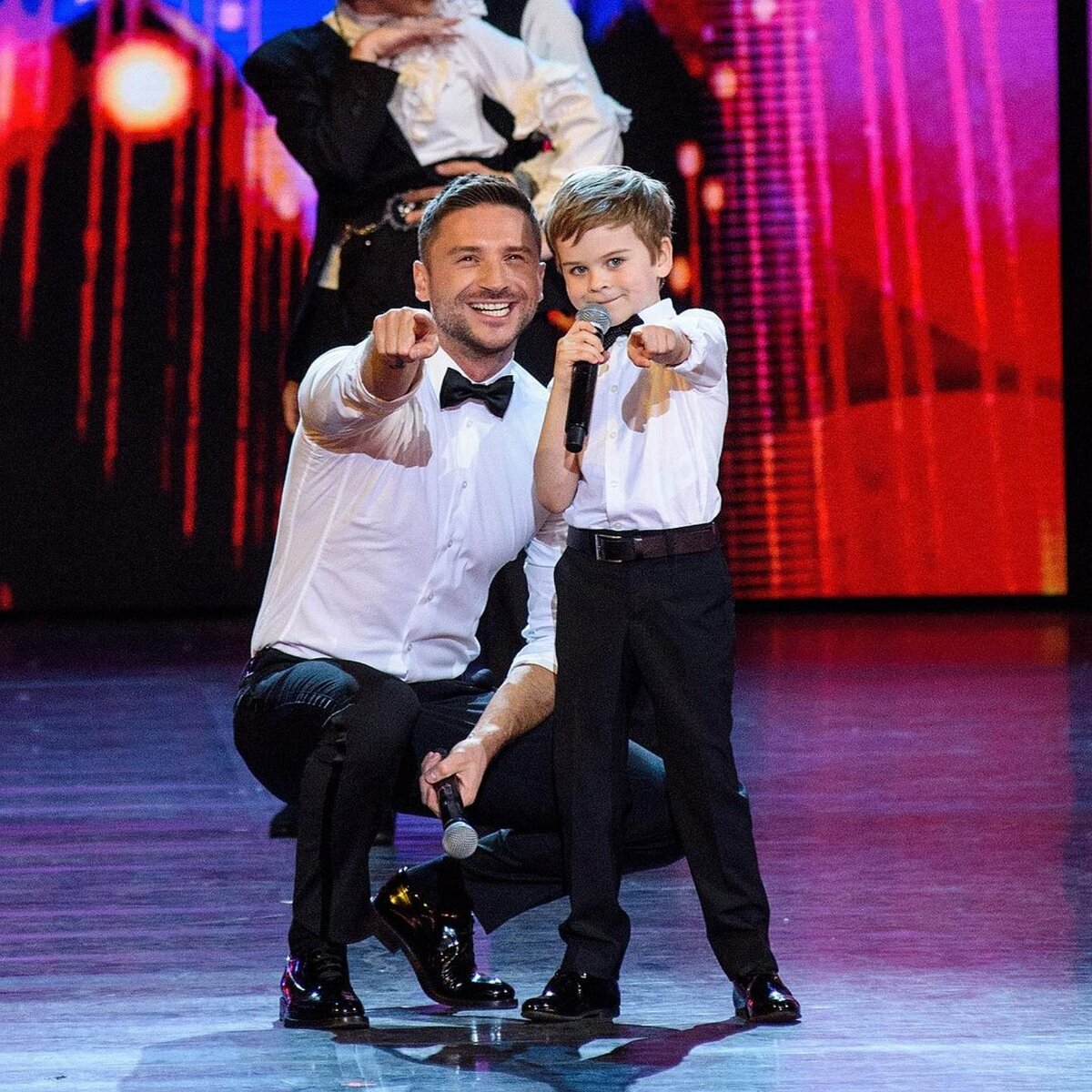 Сергей Лазарев с сыном Никитой на концерте «Взрослые и дети». Источник: Инстаграм @lazarevsergey