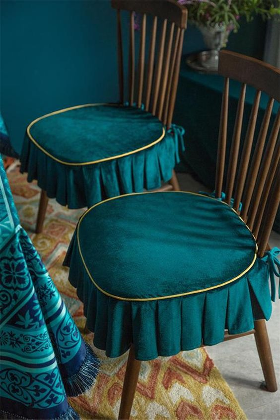 Чехлы на стулья своими руками: выкройки и пошив .