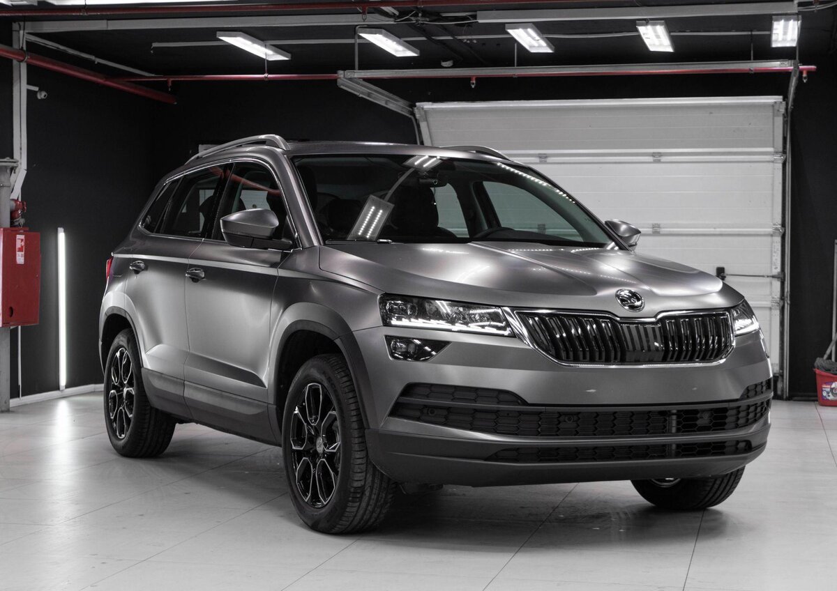 Оклейка пленкой Skoda Karoq (антигравийная защитная пленка Шкода Карок) |  CarEngineering - навигация, шумоизоляция и дооснащение | Дзен