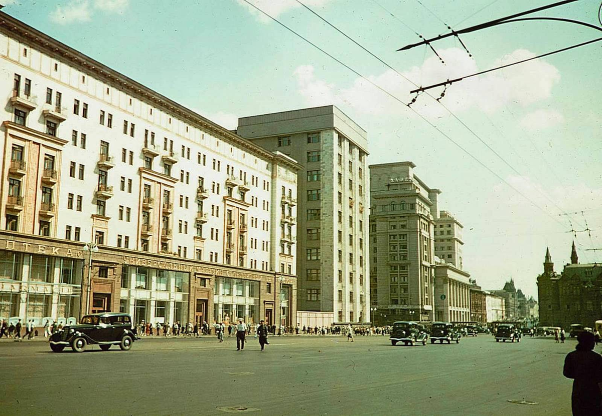 Улицы домов ссср. Улица Горького (Тверская) Москвы 1939. Москва 1939 год. Москва улица Горького 1939 год. Москва Тверская улица 1939 года.