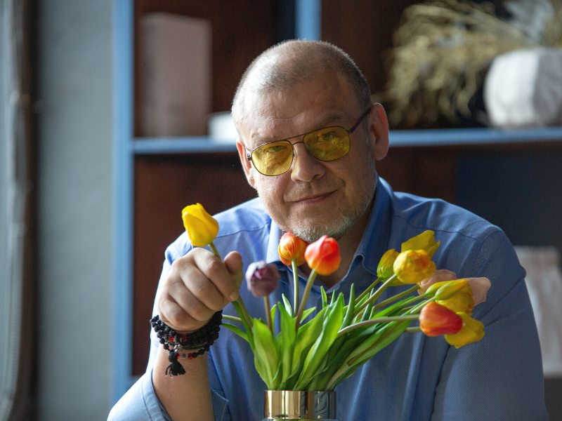 Автор книги Эдгард Зайцев