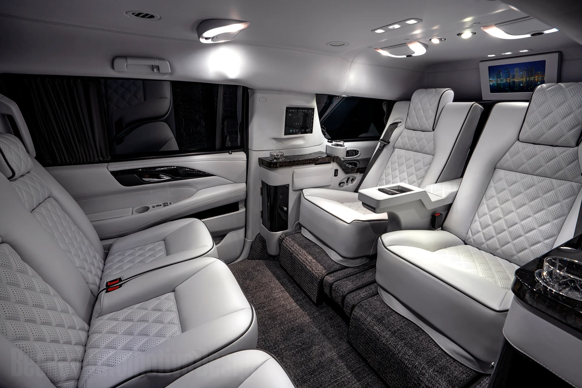 Cadillac Limousine 2020