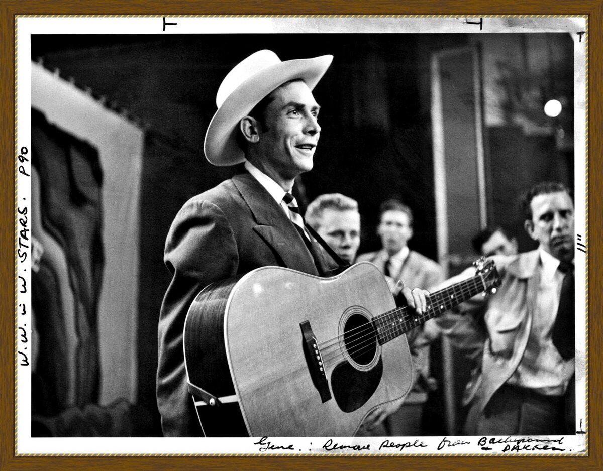 Хэнк Уильямс на сцене. Фото из предложенных в Яндекс.Картинках