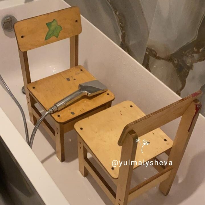 Вот такие детские стульчики подарила соседка